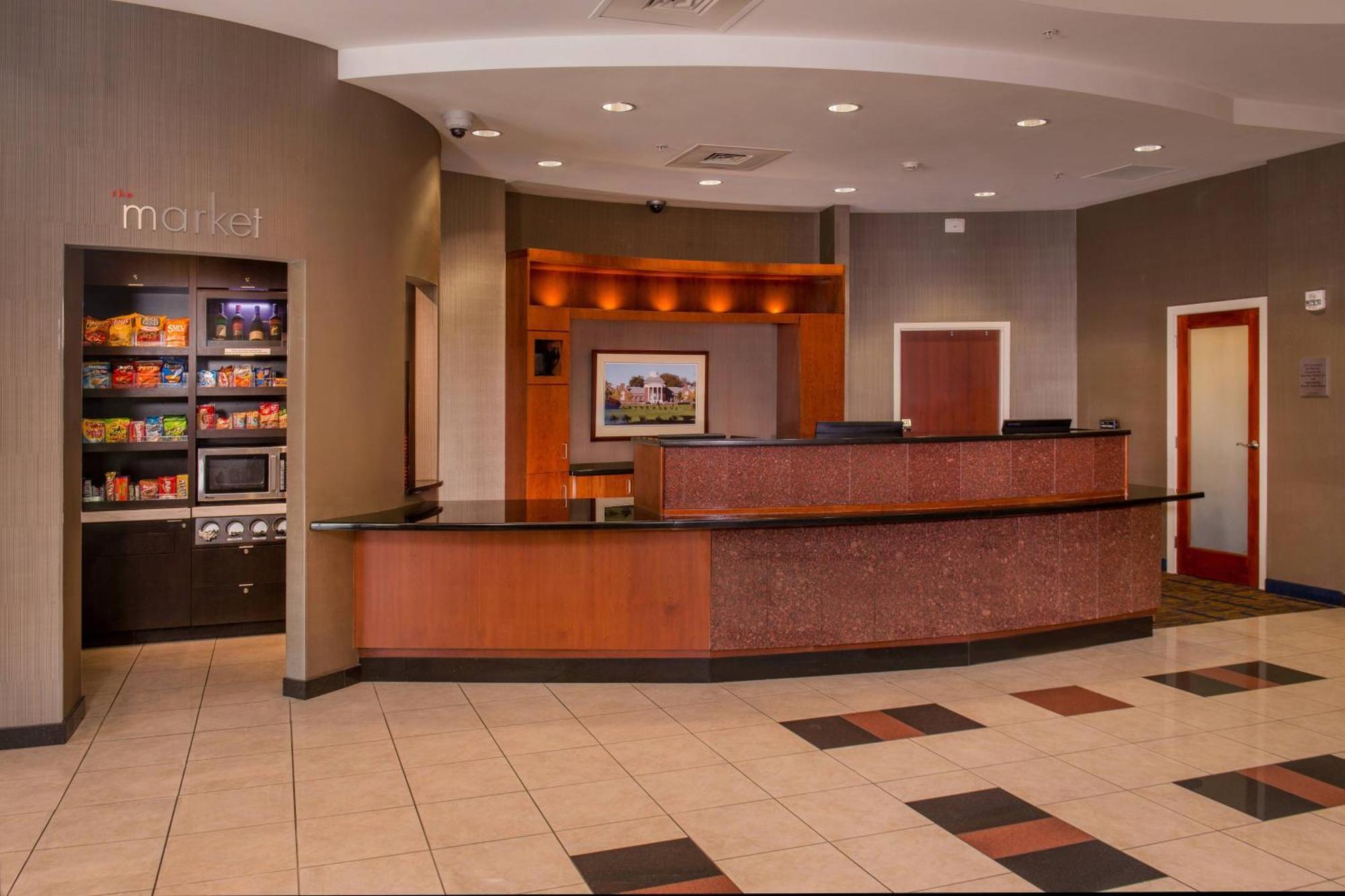 Courtyard By Marriott Newark-University Of Delaware Exterior foto